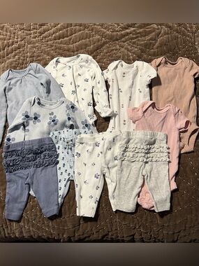 Carter’s Newborn Baby Girl Clothing Bundle